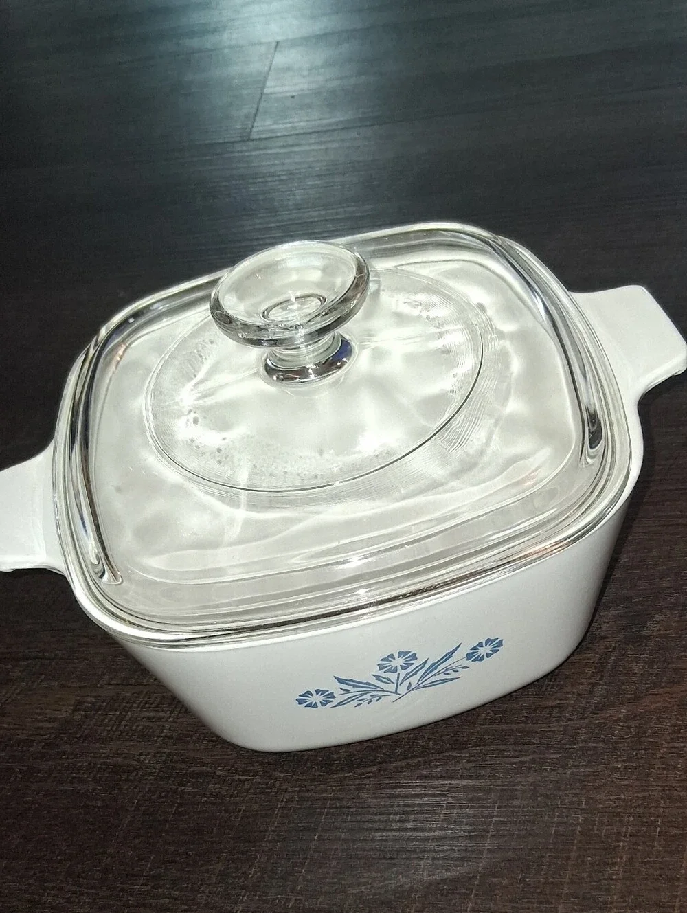 vintage Corning Ware P-1 3/4-B casserole dish from Blue Cornflower collection